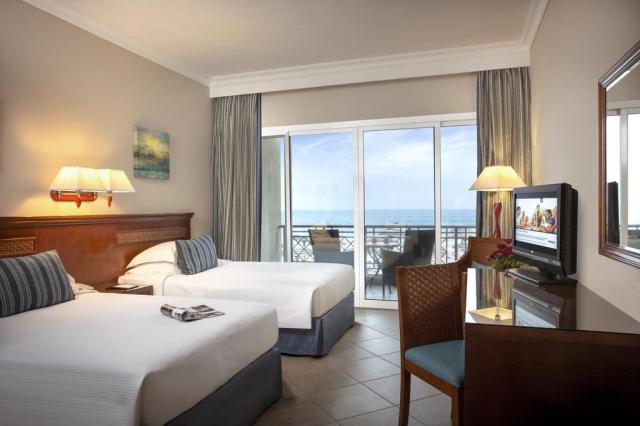 Fujairah Rotana Resort rooms (7)