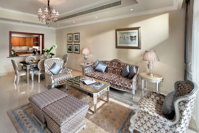 Palm Two bedroom suite (2)