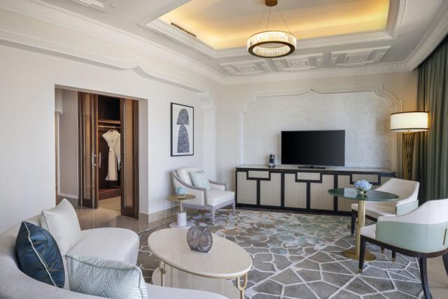 King Premier Ocean View Room  (1)