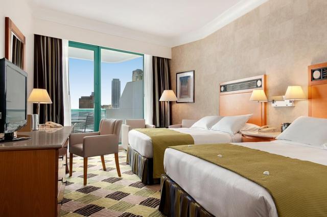 Hilton Dubai Jumeirah 4-rooms (7)