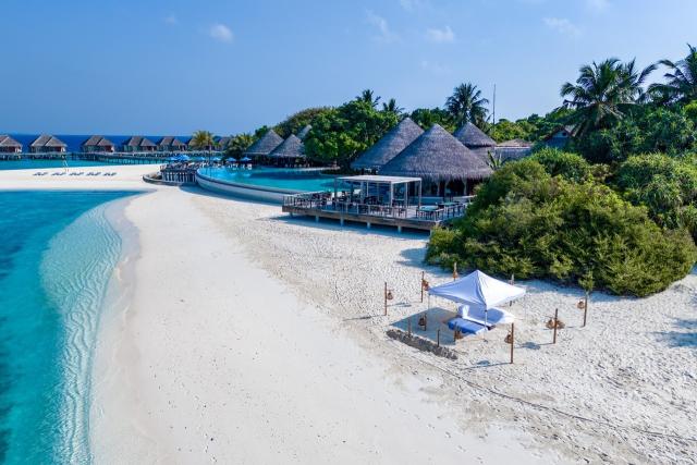 Dusit Thani Maldives 3 (2)