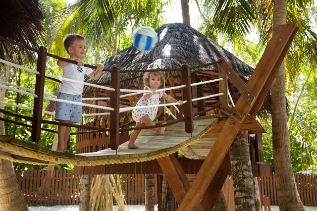 Dusit Thani Maldives 6 (8)