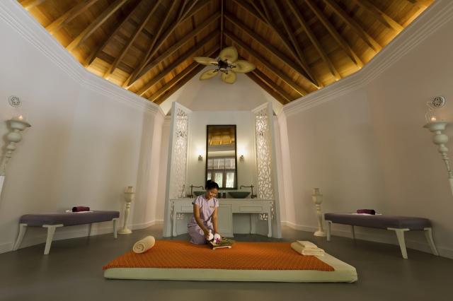 Dusit Thani Maldives 7 (4)