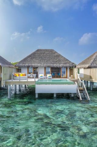 Dusit Thani Maldives 10 OWV (1)