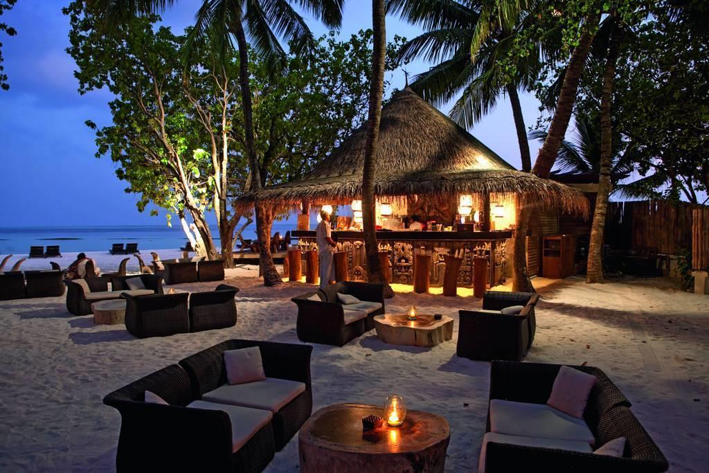Constance Moofushi food (6)