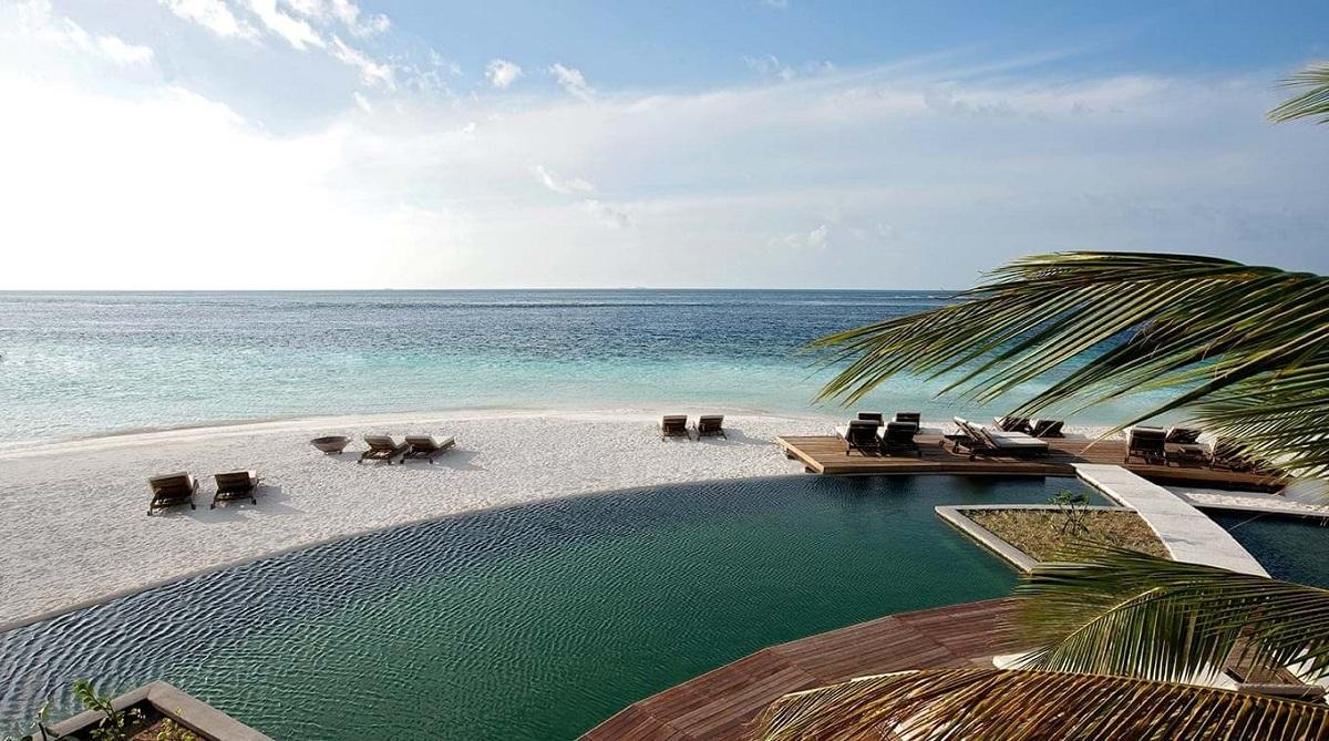 Constance Moofushi ext1 (29)