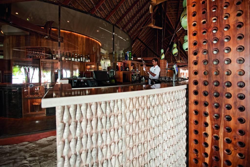 Constance Moofushi food (10)