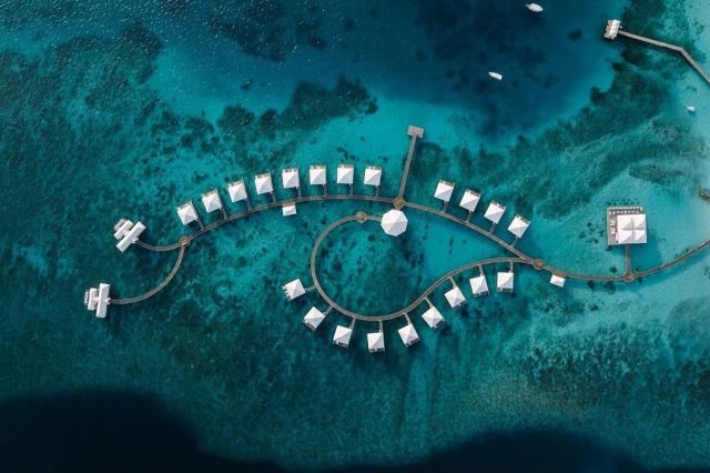 Diamonds Thudufushi 1 (6)