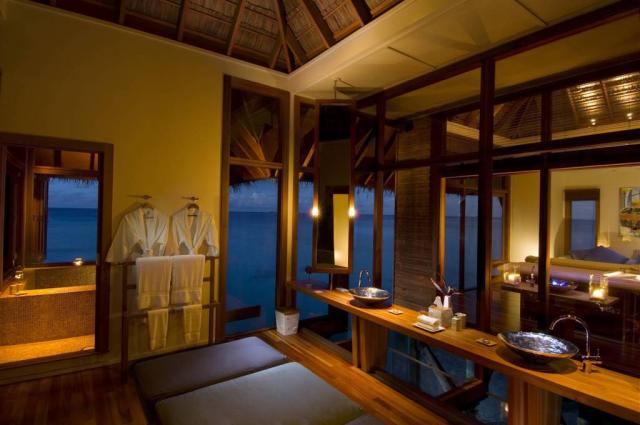 Conrad Rangali Maldives fac1 (2)