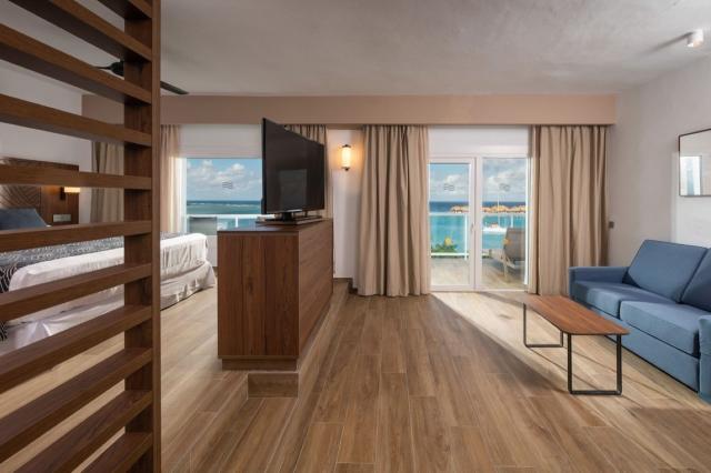 Riu Montego Bay 12 SUIT (5)