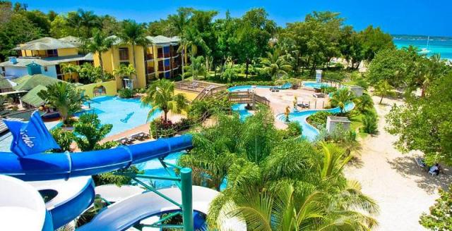 Jamajka-Beaches-Negril-pool-15280