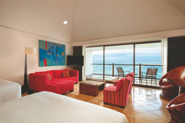 Hyatt Ziva Rose Hall 10 suit (3)