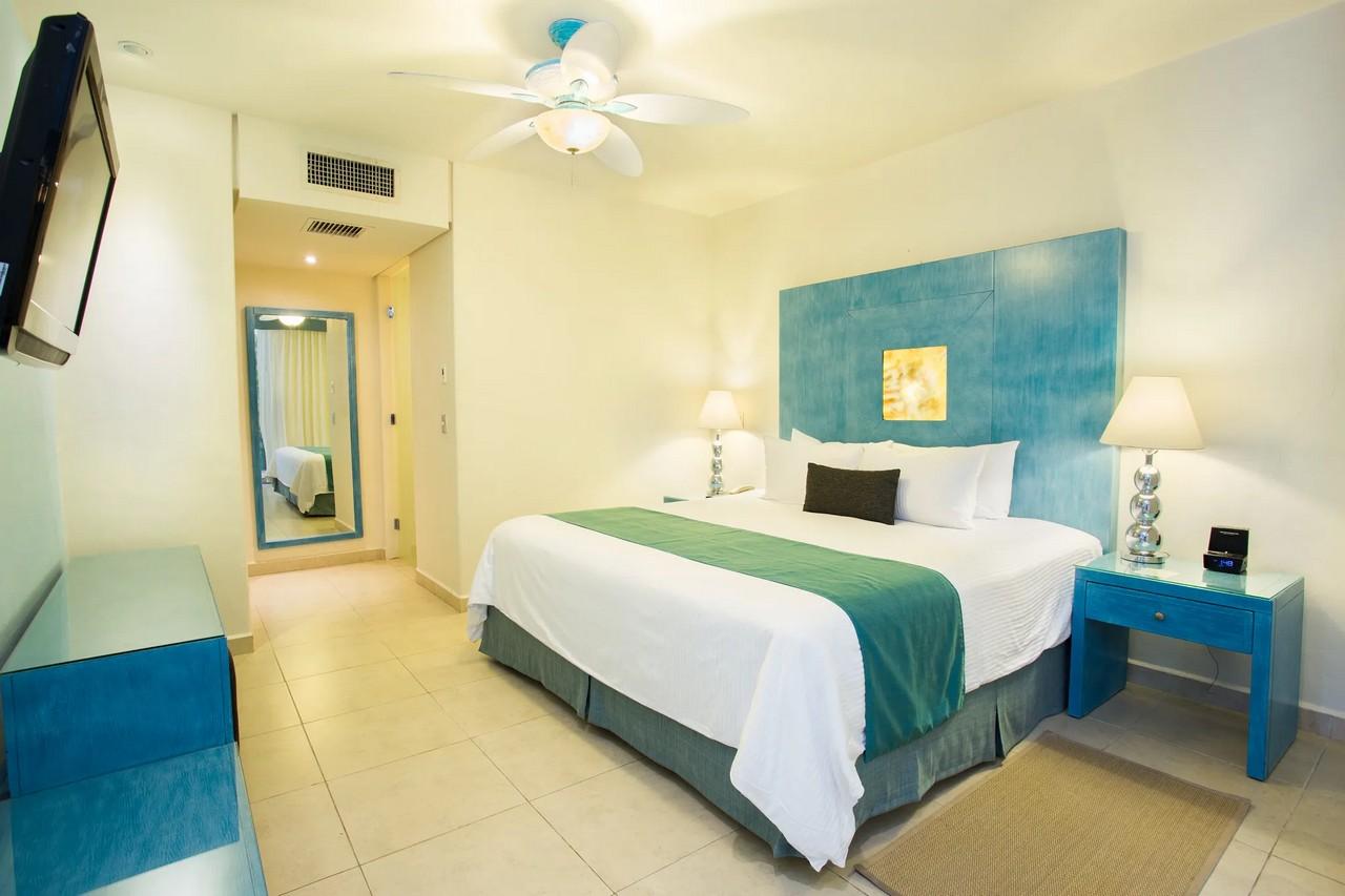 Secrets Aura Cozumel 12 rooms (4)