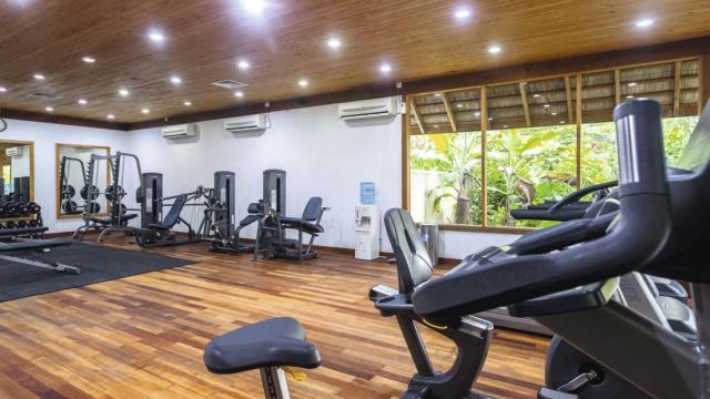 Vilamendhoo Island 3-food and fac (7)