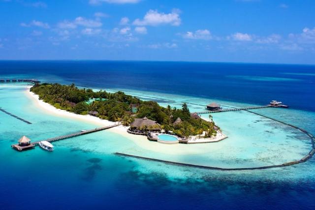 Komandoo Island Resort & Spa
