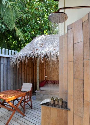 Komandoo Maldives beach vila (4)