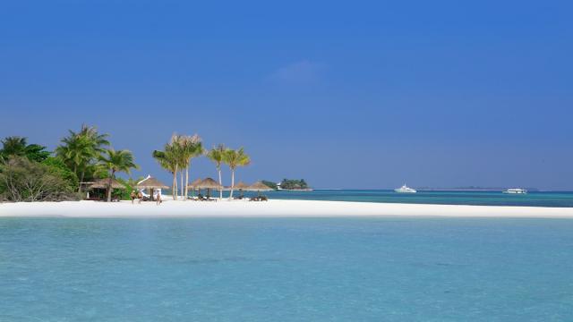 Kuredu Island ext1 (2)