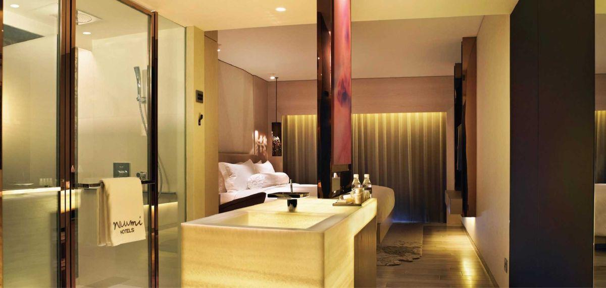 Naumi-Habitat room