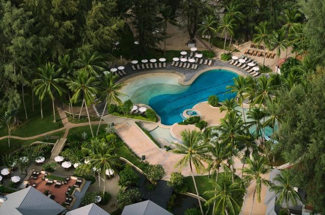 Dusit Thani Laguna Phuket 2 (1)
