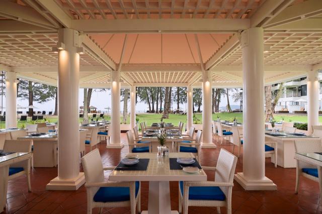 Dusit Thani Laguna Phuket 7 (4)
