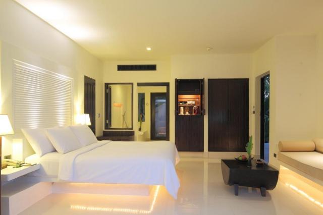 The Racha 4 DLX