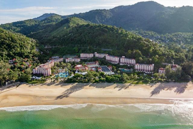 Centara Grand Beach Resort