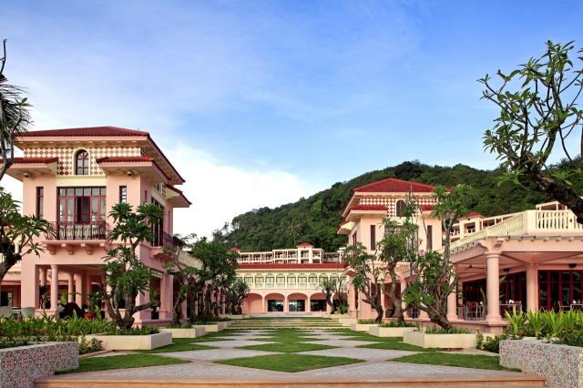 Centara Grand Beach 3 (1)