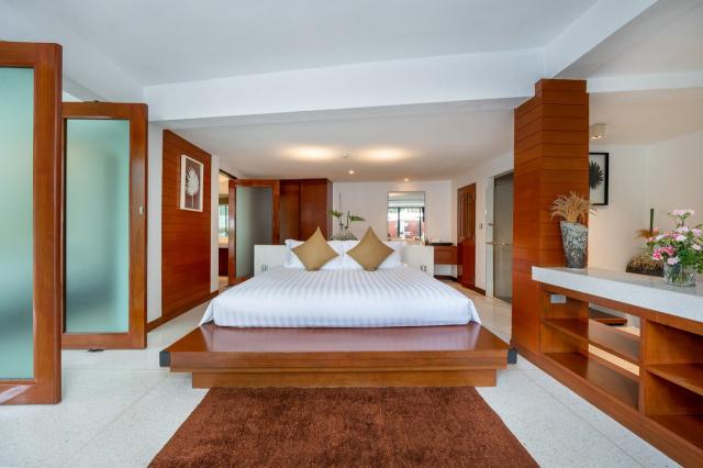 La Flora Patong 8 villas (5)