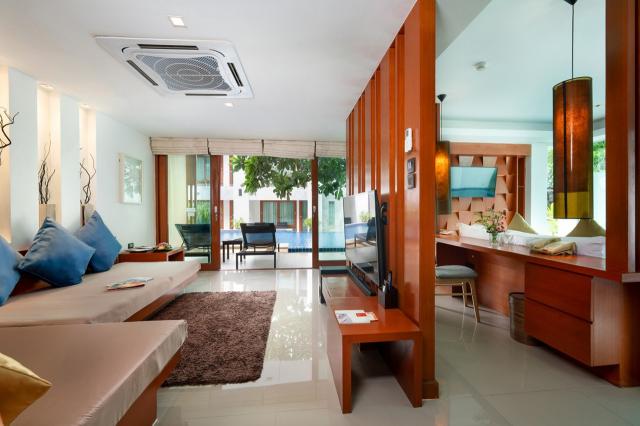 La Flora Patong 8 villas (7)
