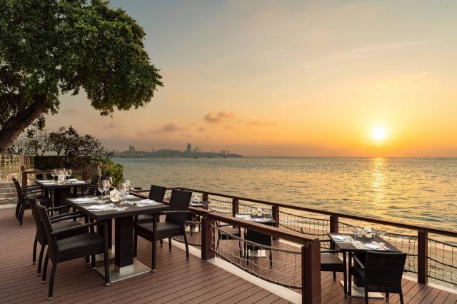 Dusit Thani Pattaya Resort 4 (4)