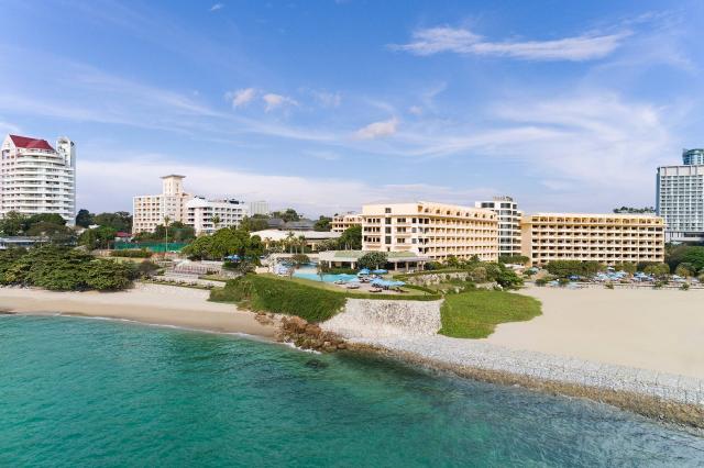Dusit Thani Pattaya Resort 1 (1)
