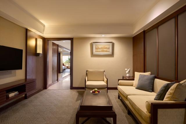 Dusit Thani Pattaya Resort 14 SUIT (4)