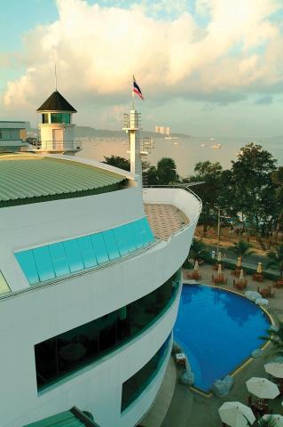 A-One The Royal Cruise 1 (2)