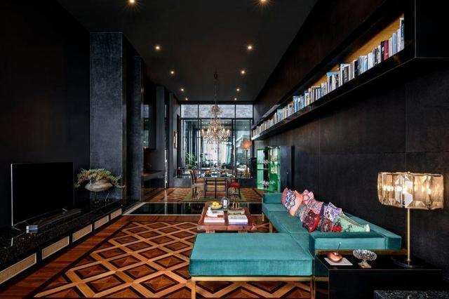 The Library 1 (24)