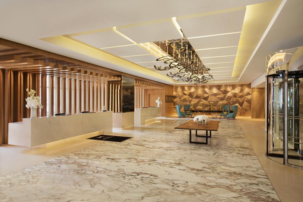 Double Tree by Hilton Dubai (12)