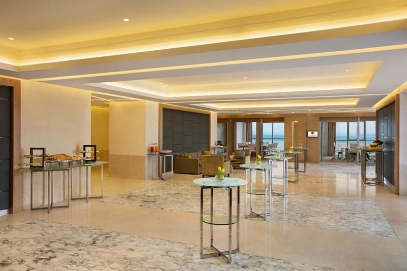 Double Tree by Hilton Dubai (15)