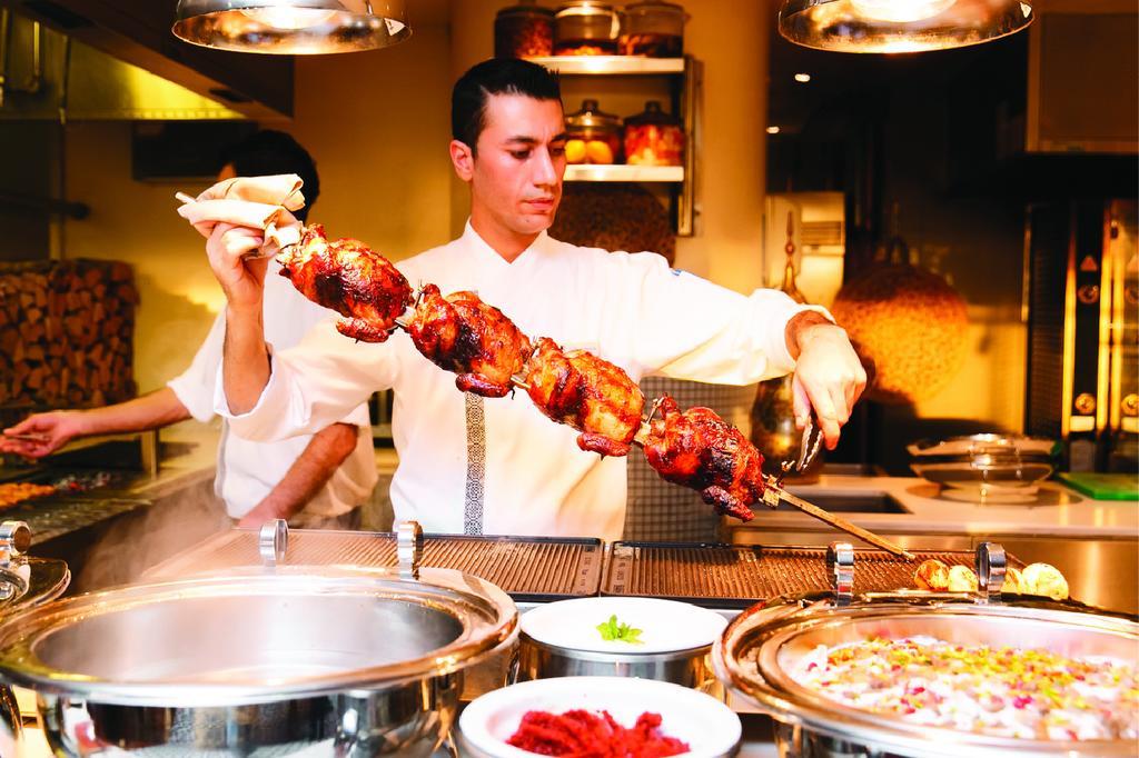 Double Tree by Hilton Dubai (18)