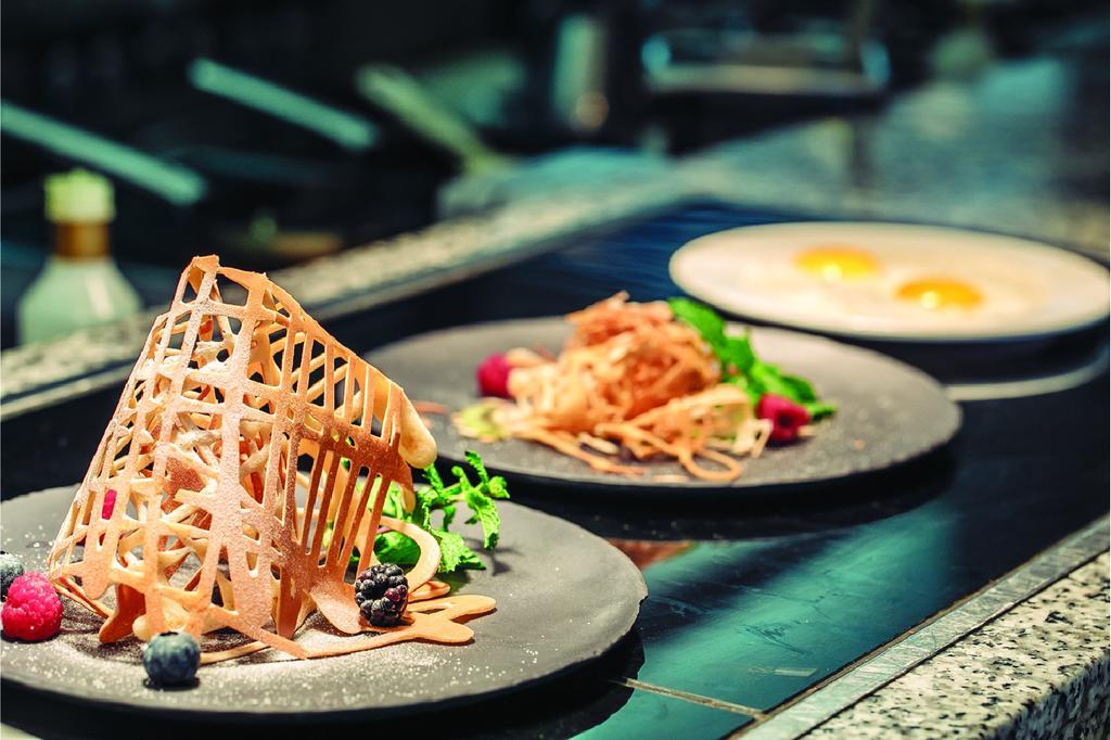 Double Tree by Hilton Dubai (19)