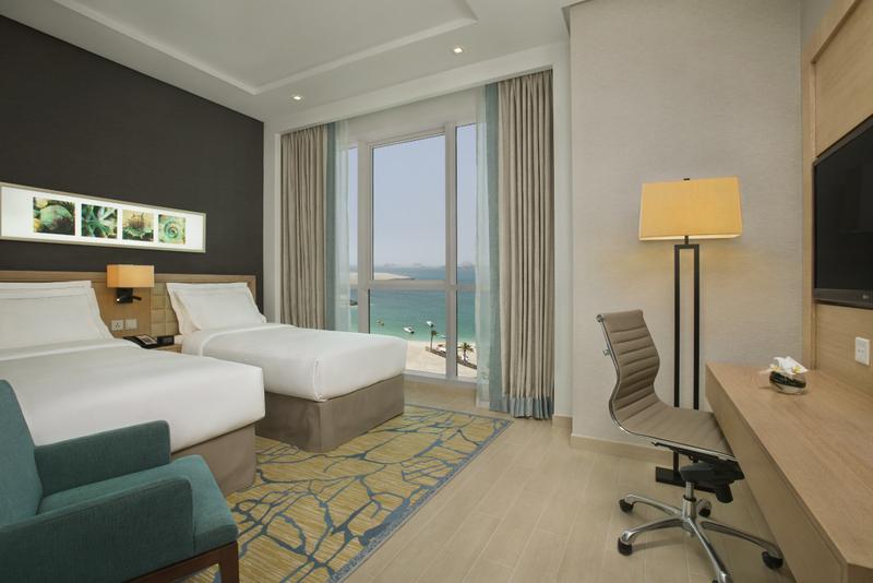 Double Tree by Hilton Dubai (29)