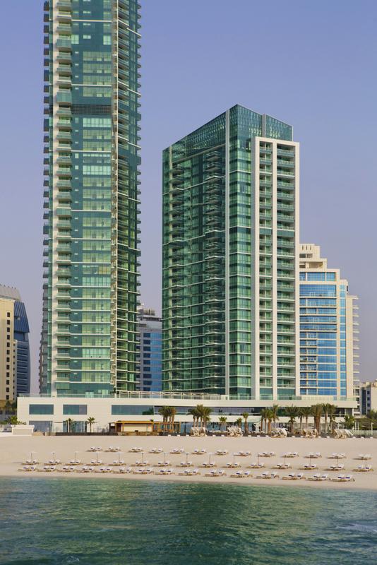 Double Tree by Hilton Dubai (2)