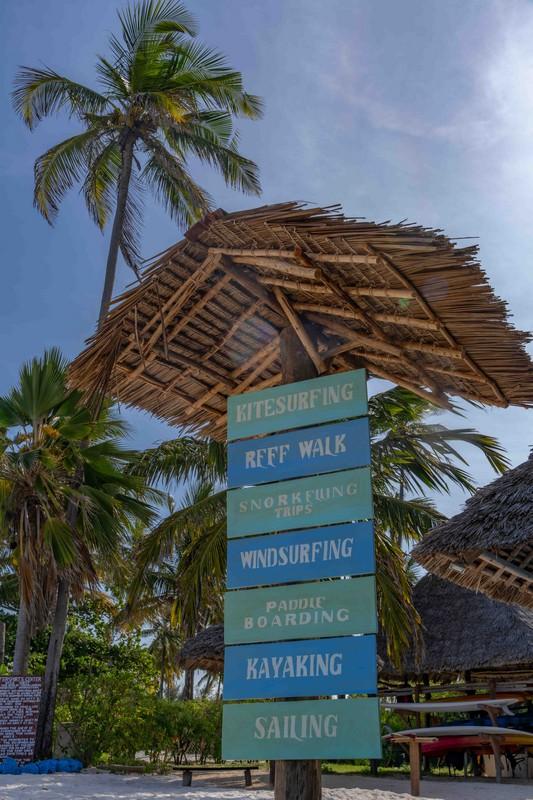 Breezes Beach Club 3 (4)