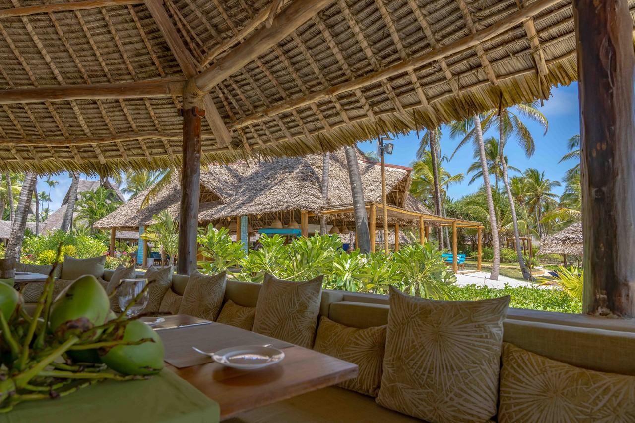 Breezes Beach Club 6 (3)