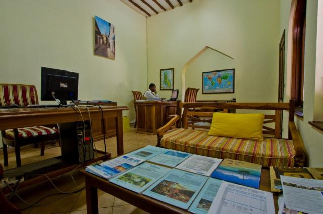 Bluebay Beach Resort 5 (3)