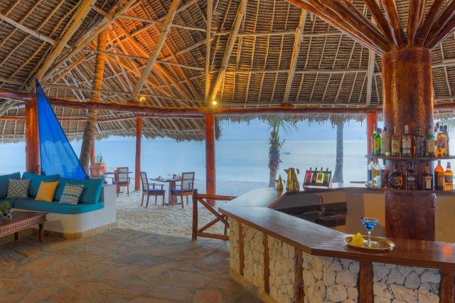 Bluebay Beach Resort 7 (7)