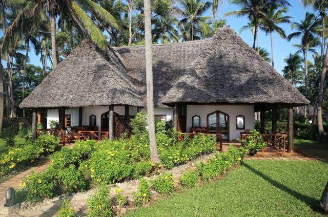 Bluebay Beach Resort 12 sultan suite (1).JPG