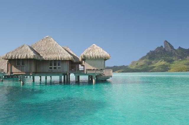 Polynesie-St.-Regis-Bora-resort-1140