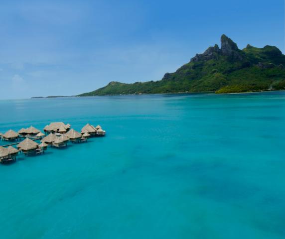 Polynesie-St.-Regis-Bora-resort-1145