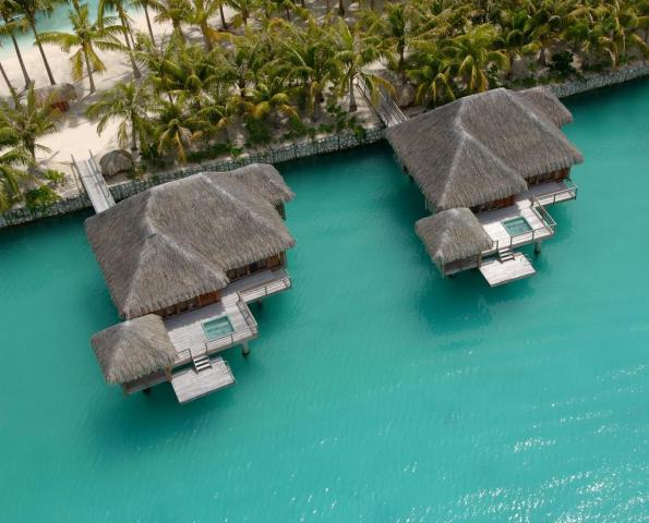 Polynesie-St.-Regis-Bora-resort-11160