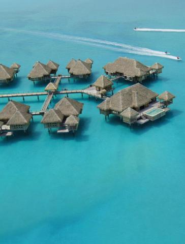 Polynesie-St.-Regis-Bora-resort-11165