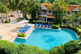 Coco Reef Resort & Spa